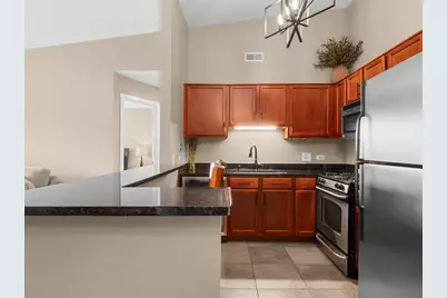 1565 Raymond Drive #203, Naperville, IL 60563 - Photo 9
