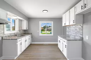 1278 Burnham Ave, Calumet City, IL 60409 - Photo 9