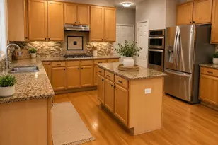 416 Ptarmigan Pl, Lindenhurst, IL 60046 - Photo 11
