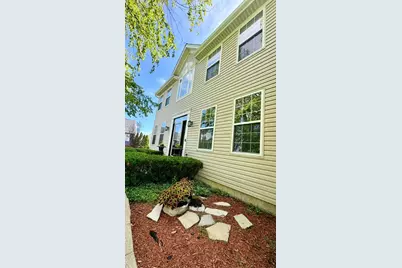 416 Ptarmigan Place, Lindenhurst, IL 60046 - Photo 3