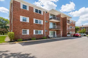4420 W 111th St, Oak Lawn, IL 60453 - Photo 1