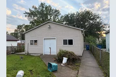141 S Jefferson Avenue, Bradley, IL 60915 - Photo 9