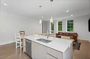 1320 W Lexington St, Chicago, IL 60607 - Photo 13