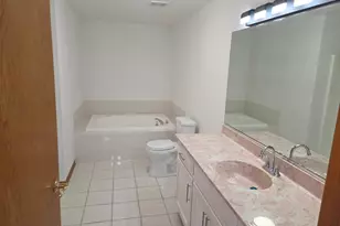 6506 Pine Trail Ln, Tinley Park, IL 60477 - Photo 13
