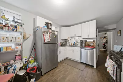 2826 W Wellington Avenue, Chicago, IL 60618 - Photo 7