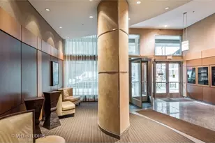 2 E Erie St, Chicago, IL 60611 - Photo 25