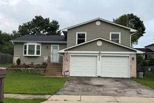 1695 Berkshire St, Glendale Heights, IL 60139 - Photo 1