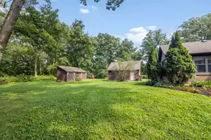 9218 W Wonder Lake Rd, Woodstock, IL 60098 - Photo 15