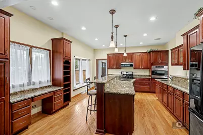 15555 Wolf Road, Orland Park, IL 60467 - Photo 17