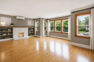 2924 W Giddings St, Chicago, IL 60625 - Photo 3