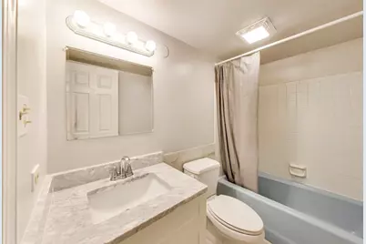 18559 Escanaba Avenue #101, Lansing, IL 60438 - Photo 19