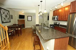 2643 N Southport Ave, Chicago, IL 60614 - Photo 3