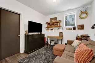 2750 N Kenmore Ave, Chicago, IL 60614 - Photo 9