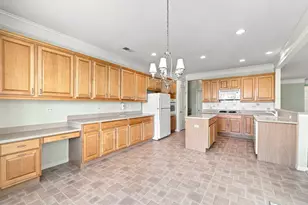 12503 Rolling Meadows Ln, Huntley, IL 60142 - Photo 11
