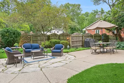 301 Le Grande Boulevard, Aurora, IL 60506 - Photo 23