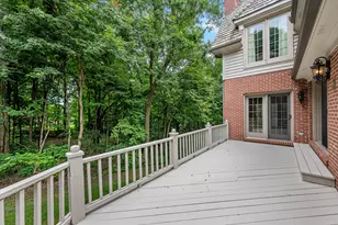 713 Fox Glen Dr, Saint Charles, IL 60174 - Photo 47