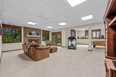 713 Fox Glen Drive, Saint Charles, IL 60174 - Photo 41