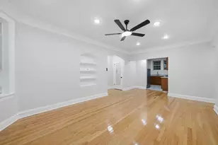 1354 W Greenleaf Ave, Chicago, IL 60626 - Photo 15