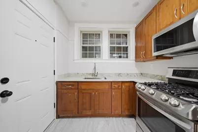 1354 W Greenleaf Avenue #1B, Chicago, IL 60626 - Photo 3