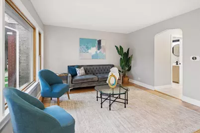 5624 N Mango Avenue, Chicago, IL 60646 - Photo 3