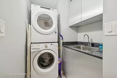 1122 N Clark Street #3301-10, Chicago, IL 60610 - Photo 21