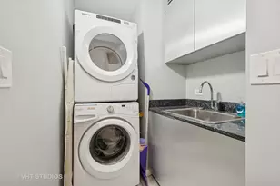 1122 N Clark St, Chicago, IL 60610 - Photo 21