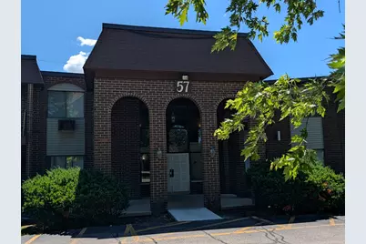 57 Washington Boulevard #201, Mundelein, IL 60060 - Photo 1
