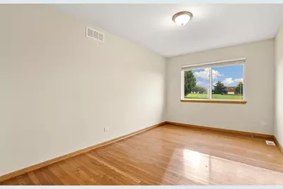22977 Westwind Drive, Richton Park, IL 60471 - Photo 19