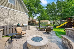 302 E Wilson St, Elmhurst, IL 60126 - Photo 39
