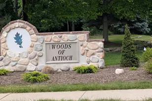 615 Wood Creek Dr, Antioch, IL 60002 - Photo 21