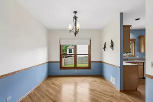 615 Wood Creek Dr, Antioch, IL 60002 - Photo 5