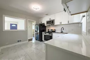 4256 Golf Rd, Skokie, IL 60076 - Photo 13