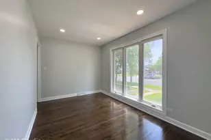 4256 Golf Rd, Skokie, IL 60076 - Photo 11