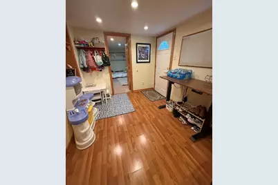 8253 N Washington Street, Niles, IL 60714 - Photo 9