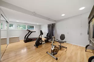 130 N Dee Rd, Park Ridge, IL 60068 - Photo 27