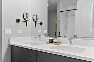 2922 N Sheffield Ave, Chicago, IL 60657 - Photo 27