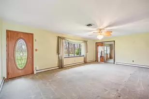 407 Ottawa St, Morris, IL 60450 - Photo 7