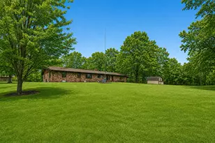 407 Ottawa St, Morris, IL 60450 - Photo 3