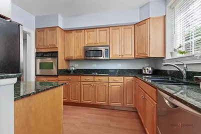 151 Palmer Circle, Vernon Hills, IL 60061 - Photo 47