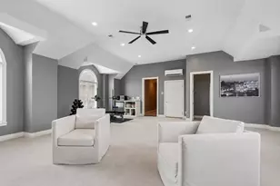 151 Palmer Cir, Vernon Hills, IL 60061 - Photo 37