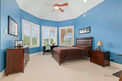 151 Palmer Circle, Vernon Hills, IL 60061 - Photo 31