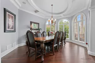151 Palmer Cir, Vernon Hills, IL 60061 - Photo 5