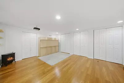 1903 W Sunnyside Avenue, Chicago, IL 60640 - Photo 19