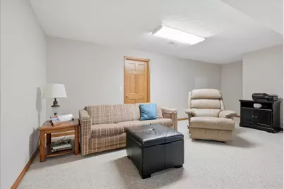 1404 Broad Creek Road, Bloomington, IL 61704 - Photo 39