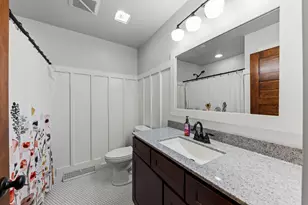 212 W Woodlawn Rd, New Lenox, IL 60451 - Photo 15