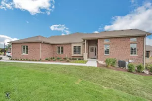 8869 Buffington Breakwater Dr, Frankfort, IL 60423 - Photo 3