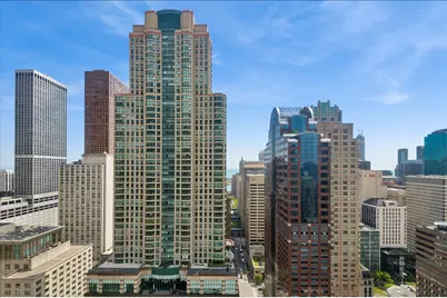 30 E Huron Street #3802, Chicago, IL 60611 - Photo 17