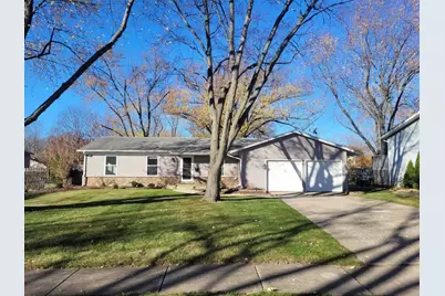364 N Everett Drive, Palatine, IL 60074 - Photo 1
