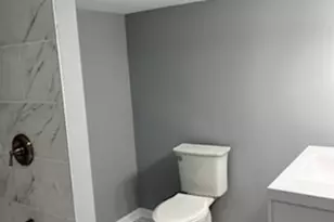 9334 S Paxton Ave, Chicago, IL 60617 - Photo 17