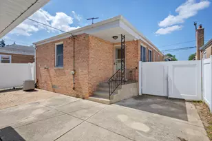 11413 S St Louis Ave, Chicago, IL 60655 - Photo 21